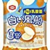 【値下がり！さらに割引！】亀田製菓 白い風船ミルククリーム 18枚×12袋が激安特価！